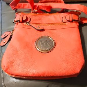 Michael kors purse